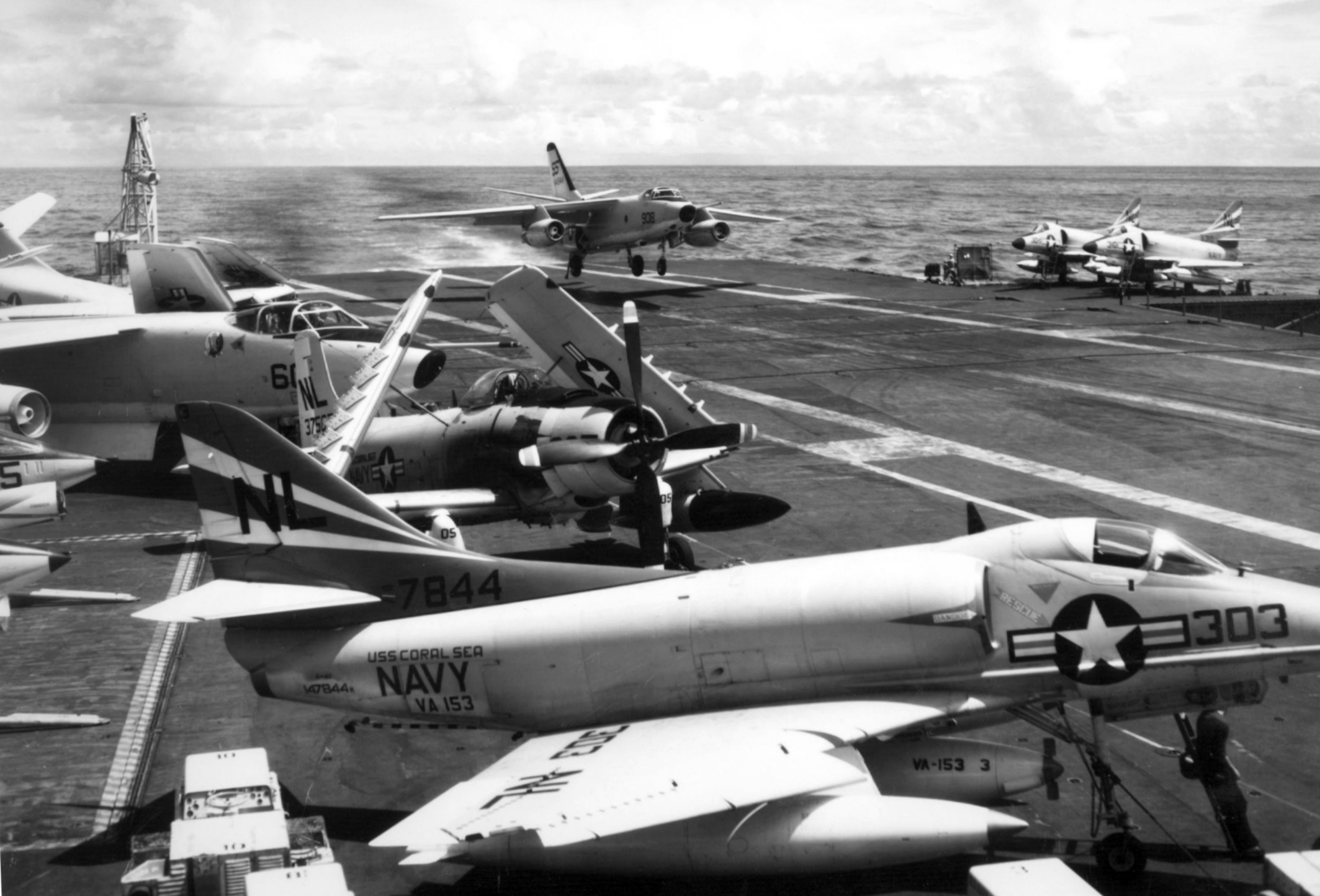 RA-3B_VAP-61_landing_on_USS_Coral_Sea_(CVA-43)_1963.jpeg