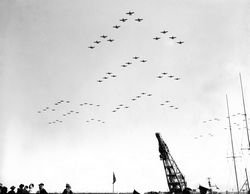 [USS CORAL SEA TRIBUTE SITE]